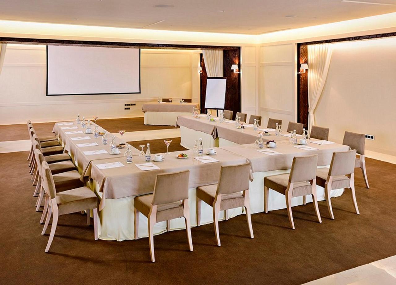 Kemer Country Hotel Istanbul Zekeriyaköy Екстериор снимка