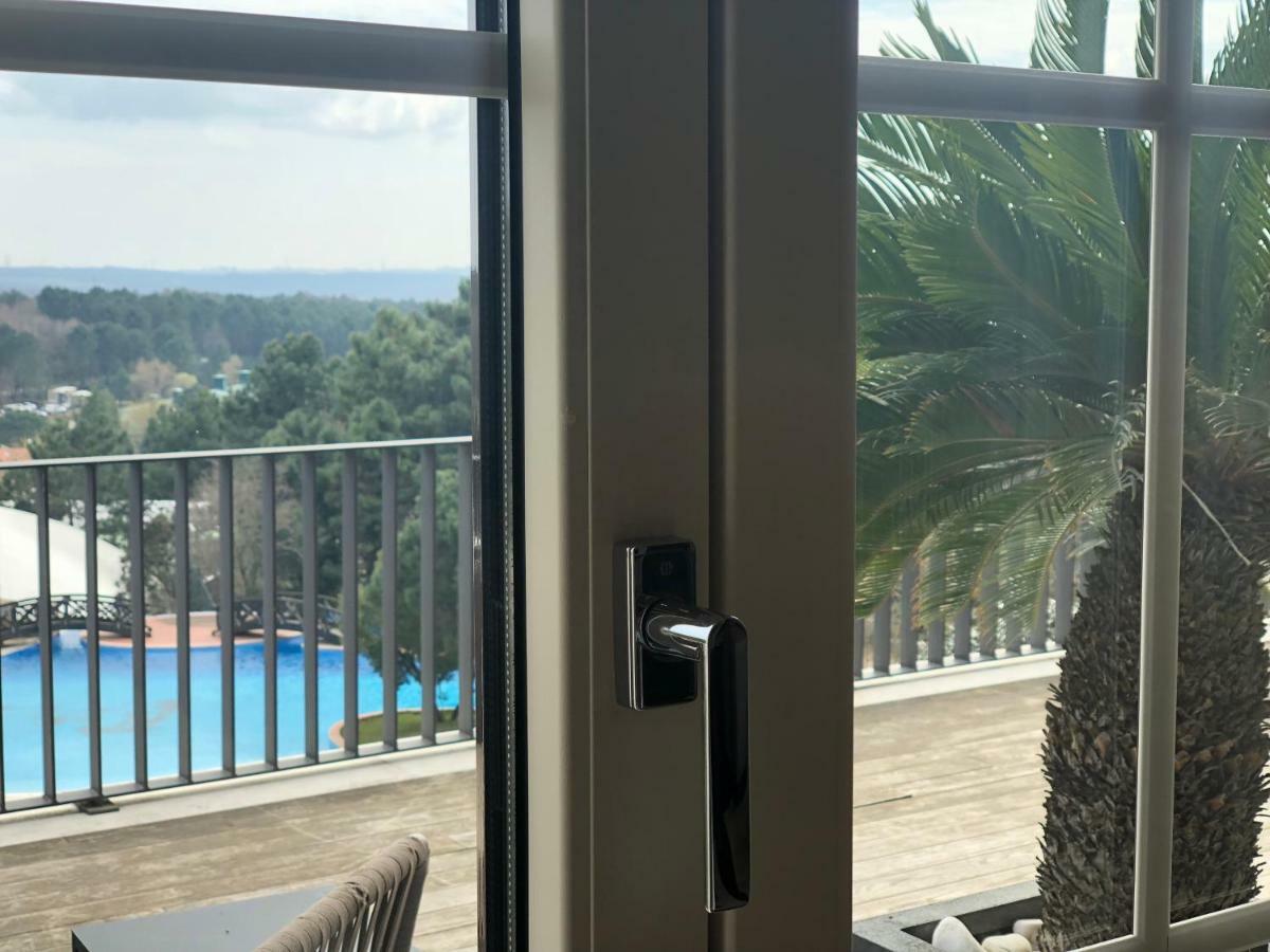 Kemer Country Hotel Istanbul Zekeriyaköy Екстериор снимка